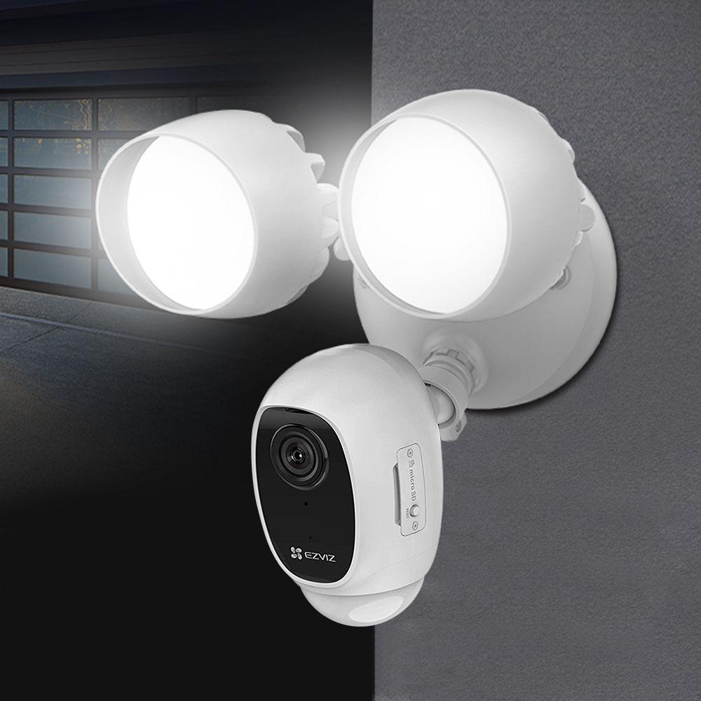 Camara Wifi LC1C ezviz con 2 luces de tipo proyectores - Imagen 2
